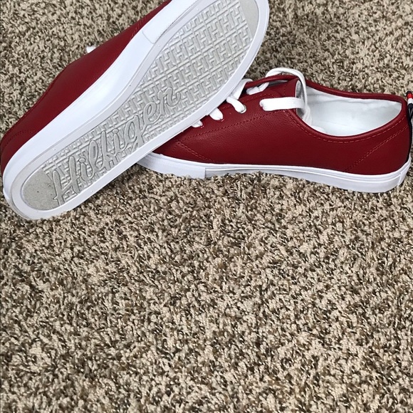 Tommy HilfigerLuco - Picture 4 of 5